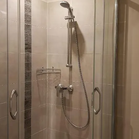 Sea House Dzelmes База отдыха Mazirbe